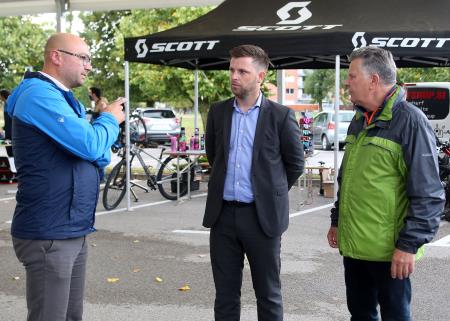 Otvoritev hodnika in kolesarske steze Cerknica  Dolenje Jezero 05 FOTO LJUBO VUKELIČ